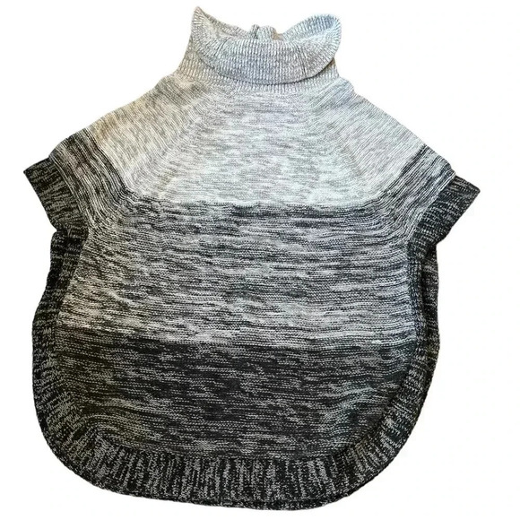 Maternity Women’s Small OLD NAVY Gray Short-Sleeve Knit Pull-Over Top - Picture 3 of 13